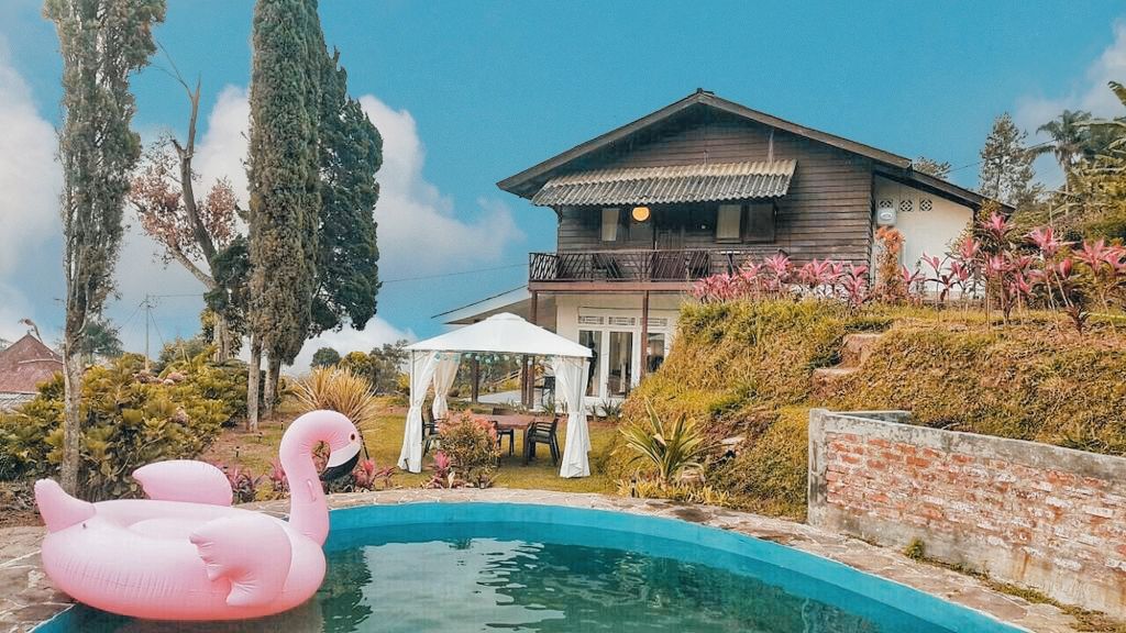tips sewa villa yang nyaman untuk staycation