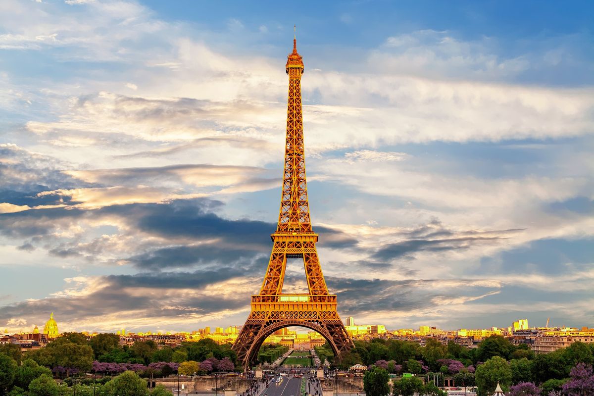tempat ikonik di Paris